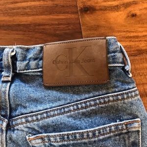 Size Four high wasted Calvin Klein boyfriend jeans